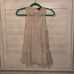 american eagle flowy top